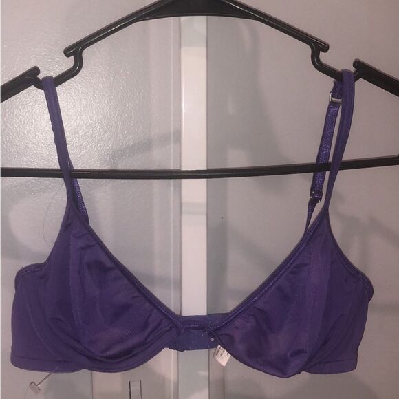 Victoria's Secret Purple bra Sz 34B - Picture 1 of 1